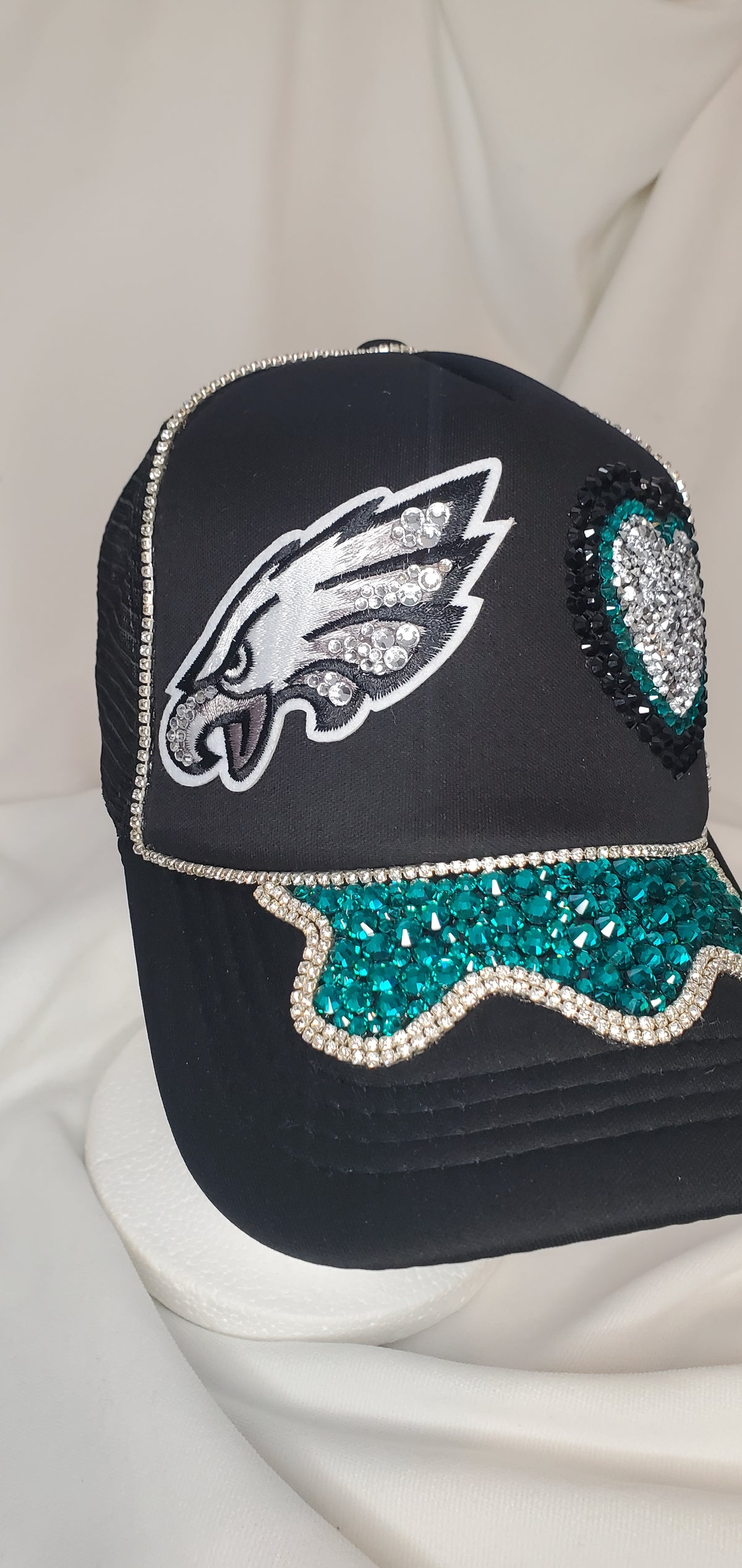 Eagles Love