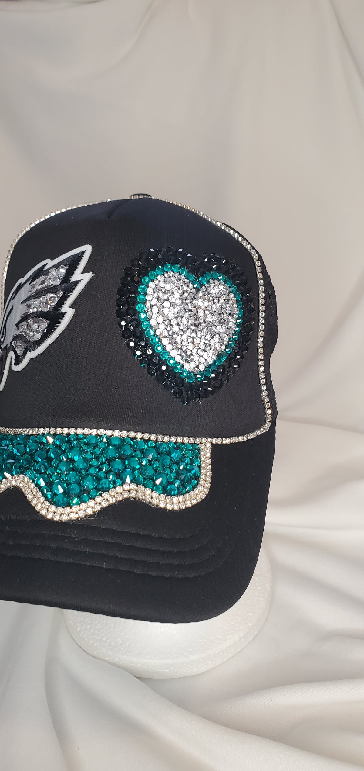 Eagles Love